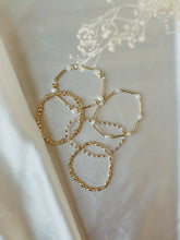 Load image into Gallery viewer, Gold Filled Beaded Bracelet