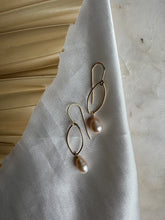 Load image into Gallery viewer, Marietta Dangles