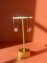 Load image into Gallery viewer, Crystal Arch Threaders