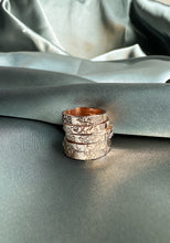 Load image into Gallery viewer, Birth month flower ring- Dainty