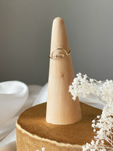 Load image into Gallery viewer, Rainbow ring band