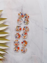 Load image into Gallery viewer, Resin Flowers Daisy Hoops
